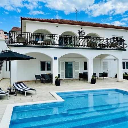 Villa Gala Trogir Bagian luar foto