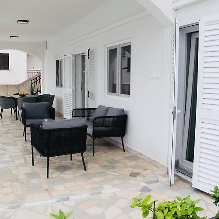 Villa Gala Trogir Bagian luar foto