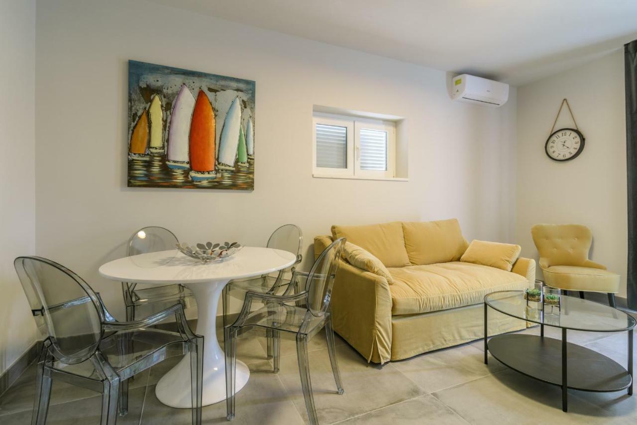 Villa Gala Trogir Bagian luar foto