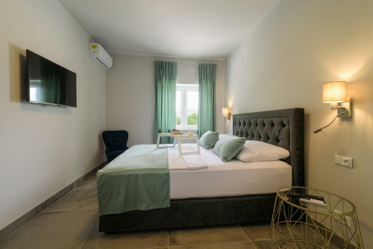 Villa Gala Trogir Bagian luar foto