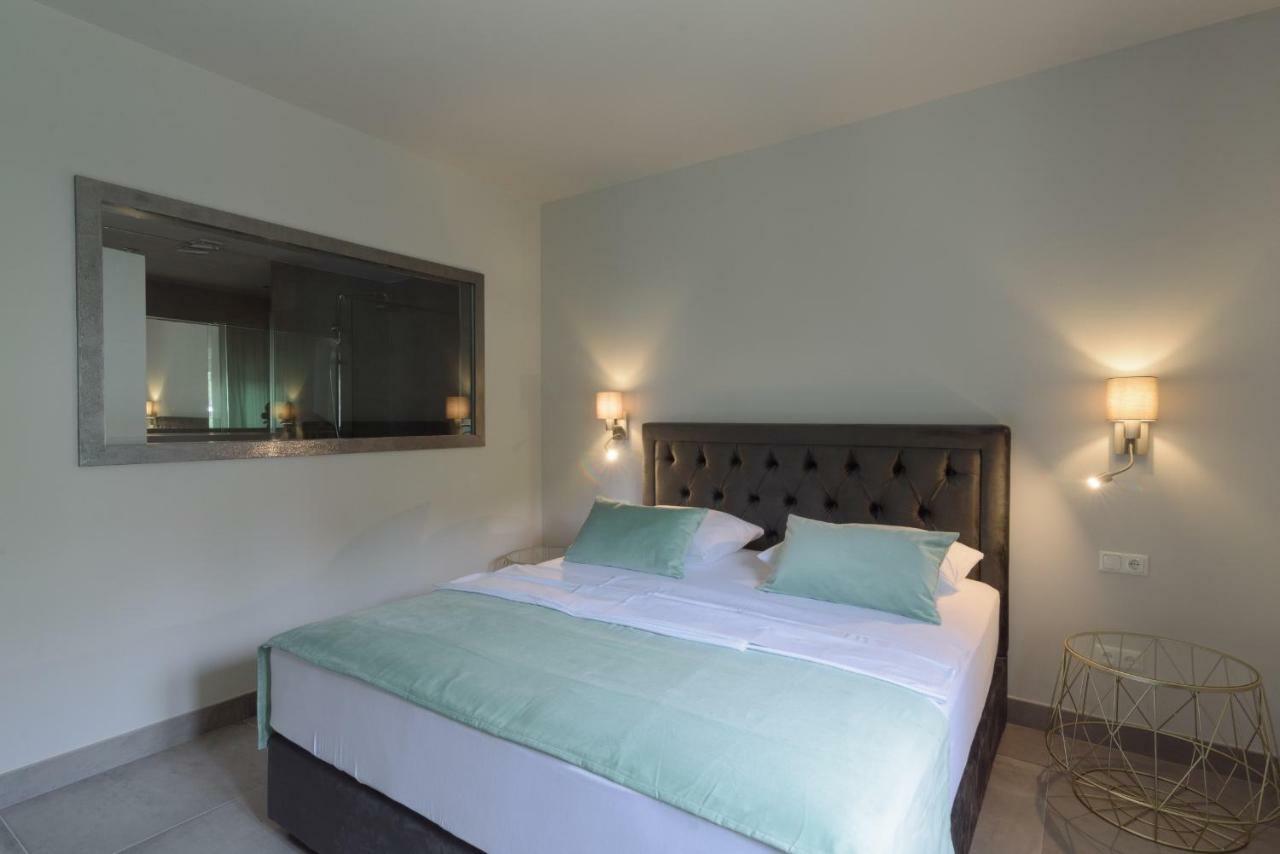 Villa Gala Trogir Bagian luar foto