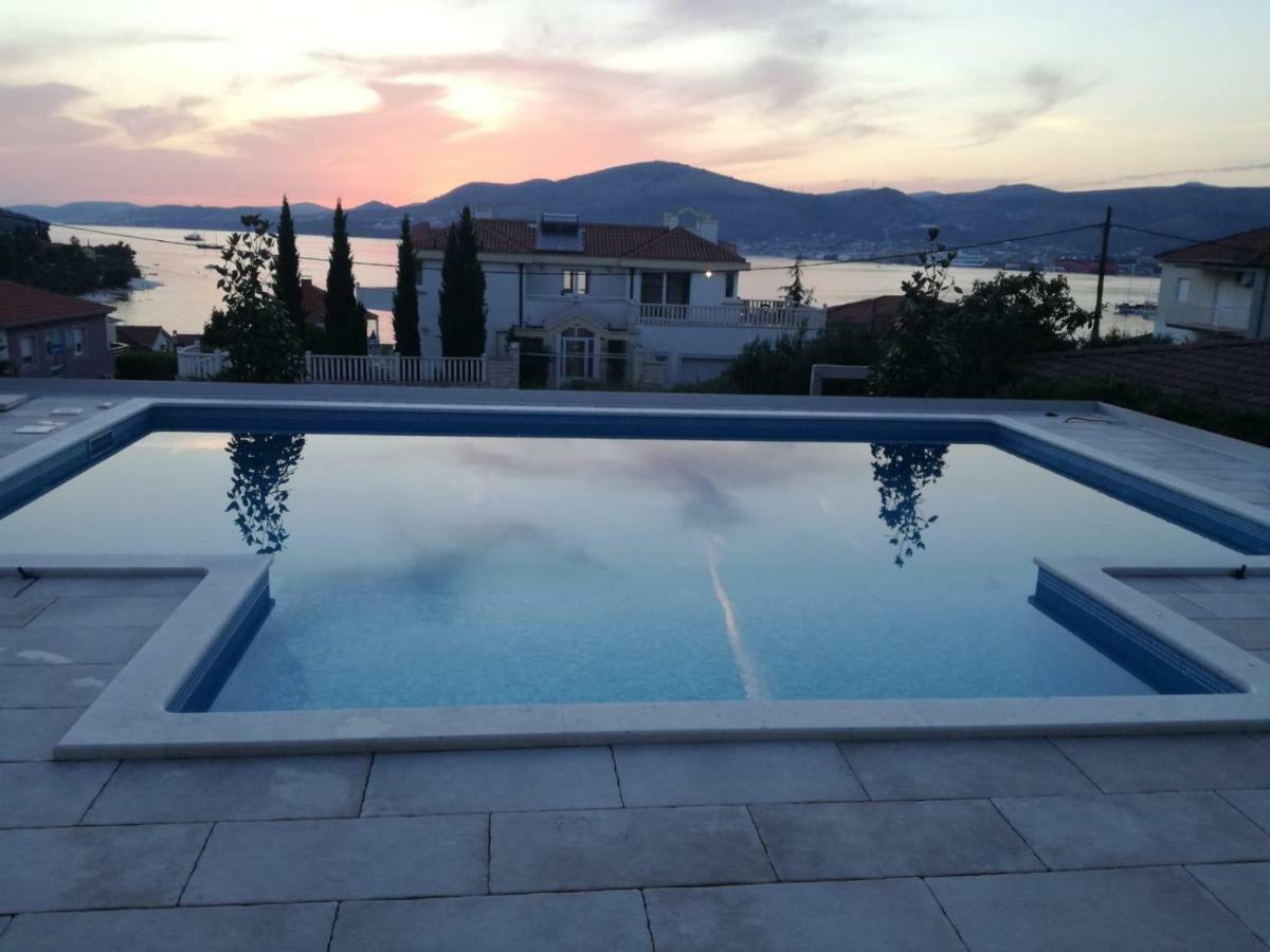Villa Gala Trogir Bagian luar foto